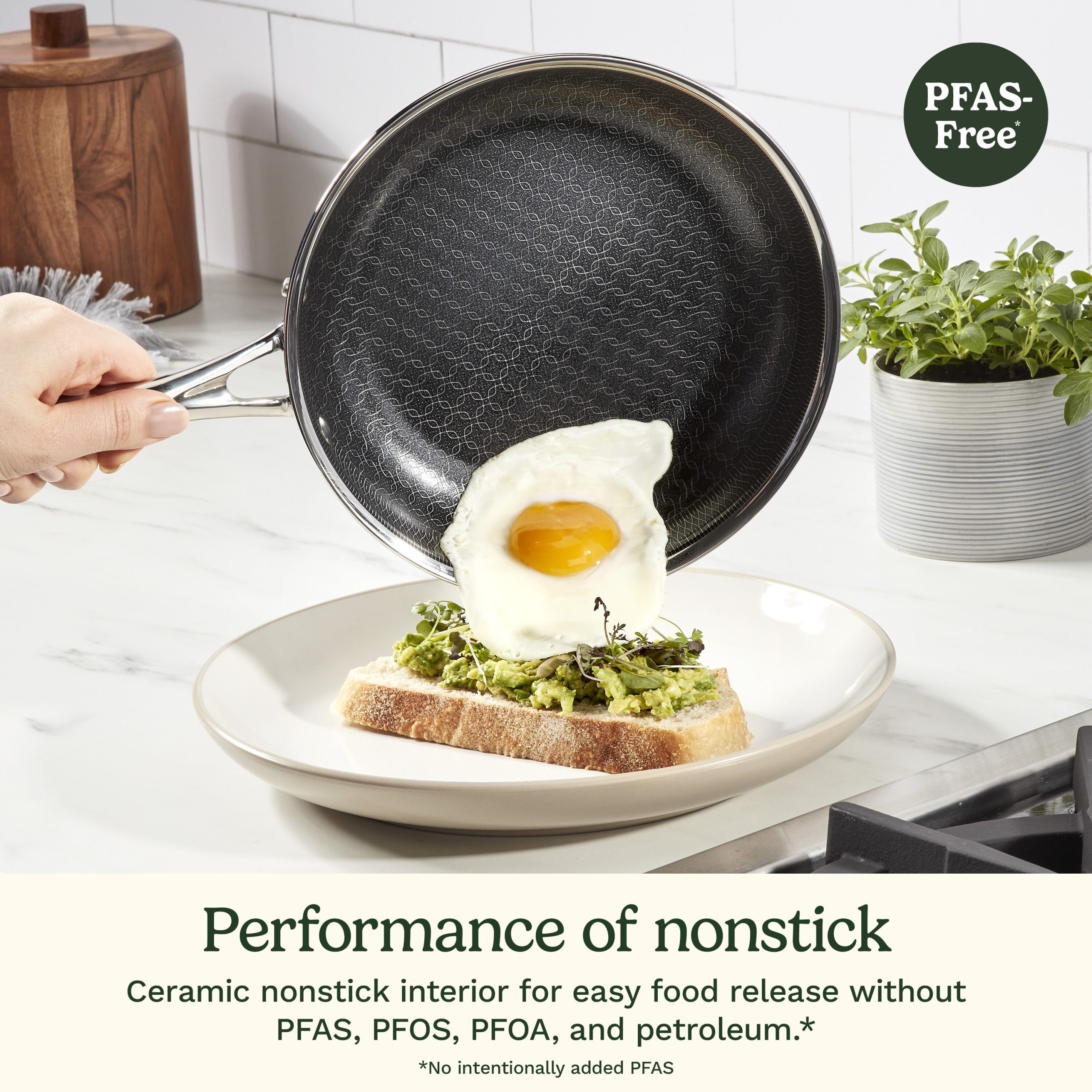 FusionElite+™ Hybrid Tri-Ply Stainless Steel 12" Skillet w/Helper - Image 4