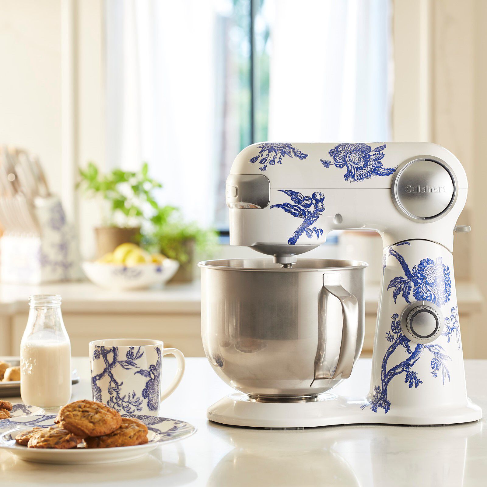 Discontinued Caskata™ Precision Master 5.5-Quart Stand Mixer - Image 4