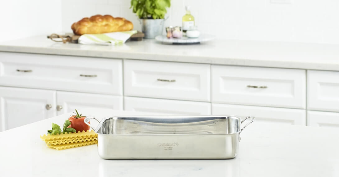 14" Lasagna Pan with Stainless Roasting Rack - Image 3