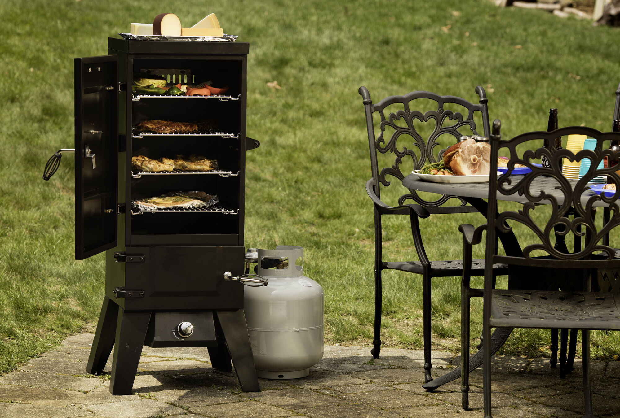 Discontinued Vertical 36" Propane Smoker - Image 7