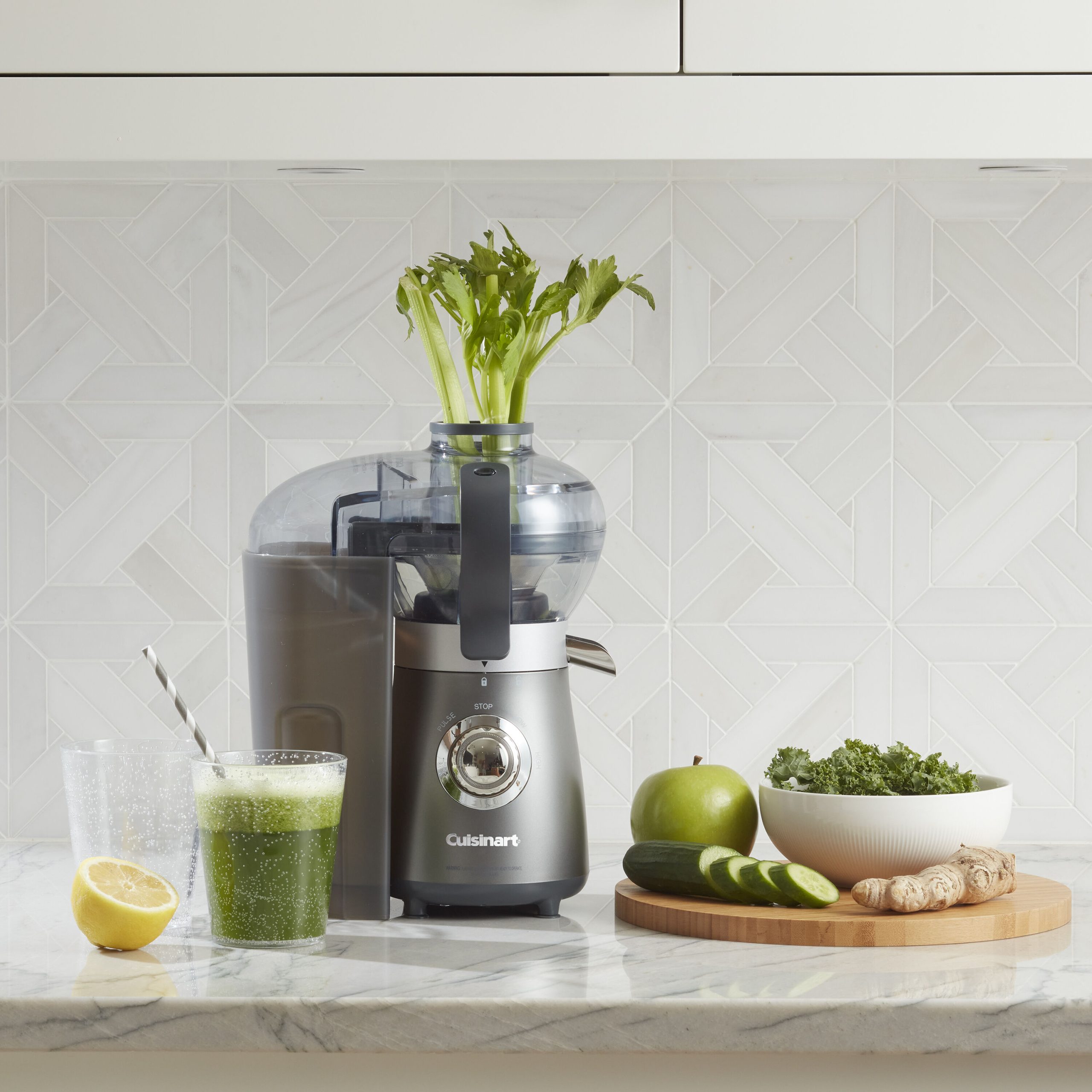 Discontinued Compact Blender and Juice Extractor Combo - Image 3