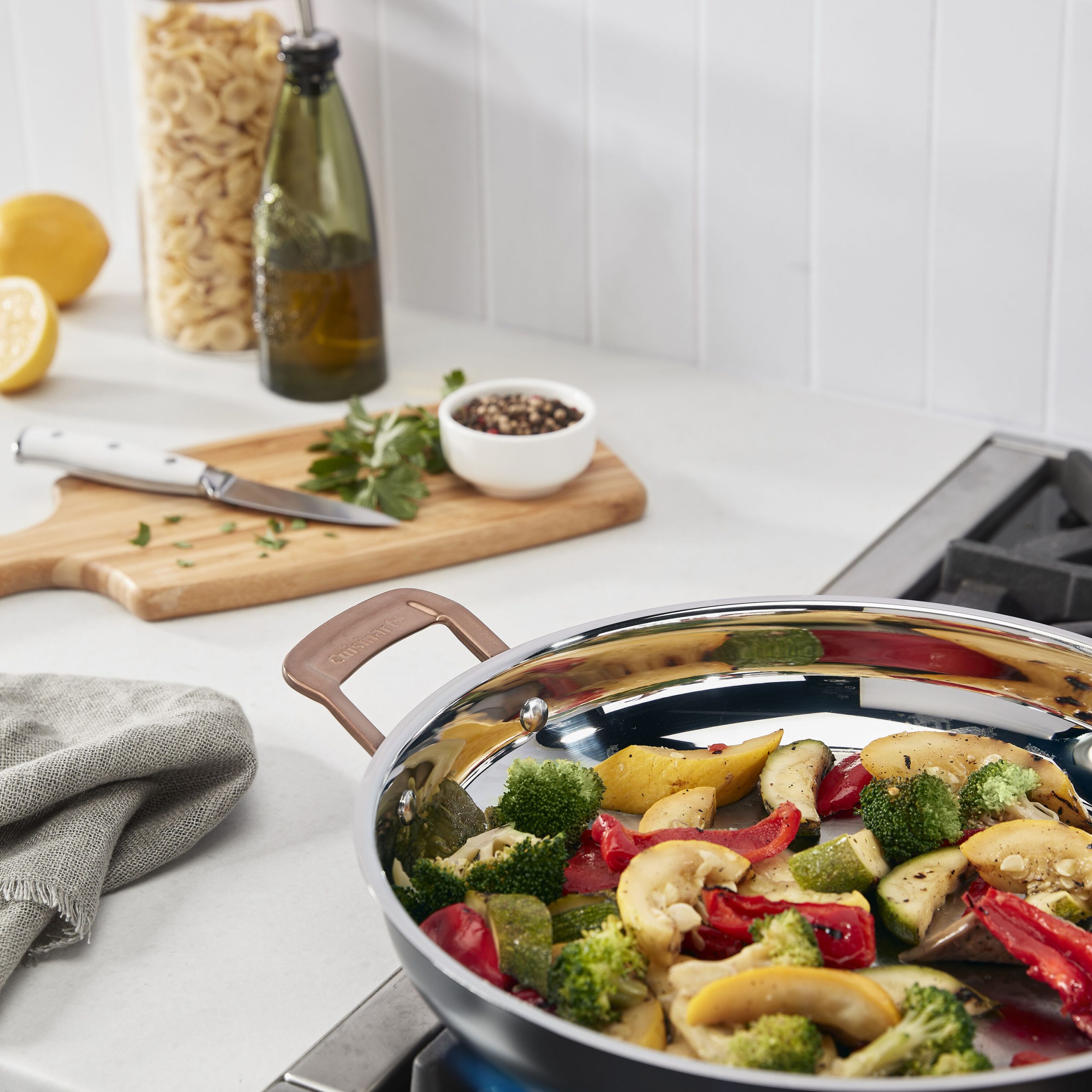 Matte Black Elegance 12” Skillet w Helper Handle - Image 4